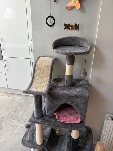 cat tower