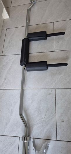 brand new 22kilo safety squat bar