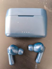 In-ear headphones
