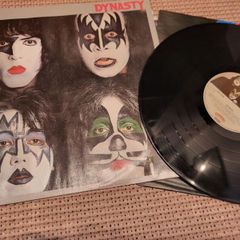 Kiss - Dynasty