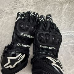 Alpinestars GP pro R3 gloves