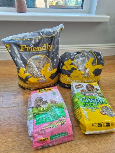 hamster cage & accessories