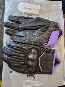leather motorbike gloves