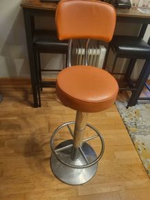 Swivel Bar Stools X 3