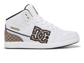 DC university women's trainers size 6