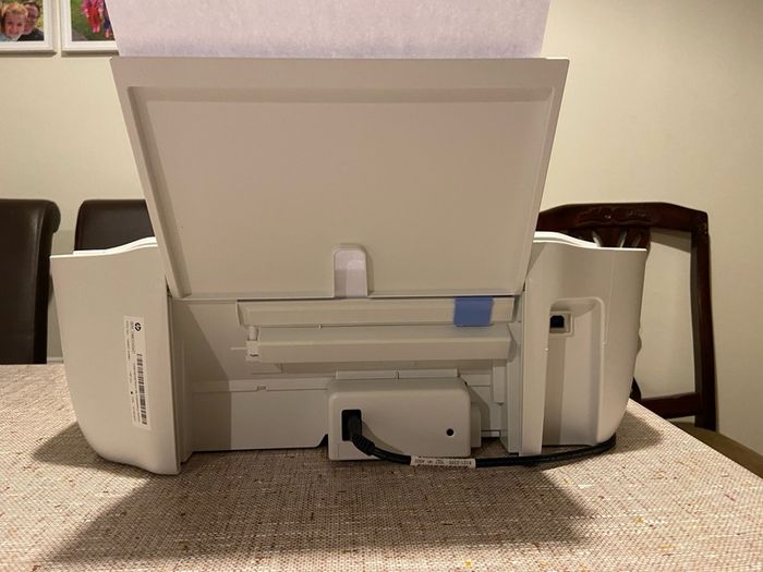 HP Desk Jet 2710