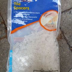 Tile spacers