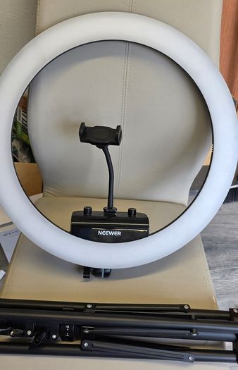 Neewer Ring Light, Tripod & Wall Mount