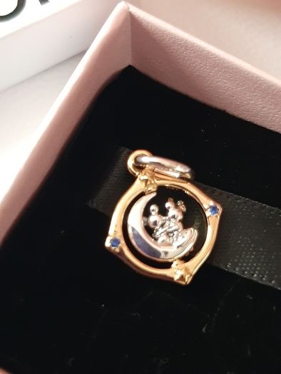 New genuine pandora Disney charm
