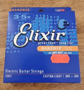 Elixir Nanoweb Custom Light .009-.046