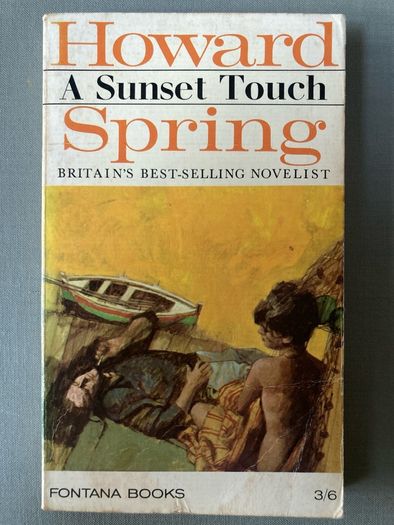 MASSIVE BOOK SALE - Vintage Paperbacks, Irish Authors & Bestsellers - Dublin