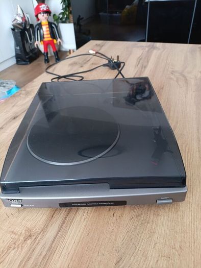 Sony PS J20 Stereo Turntable System Automatic 33  45 RPM