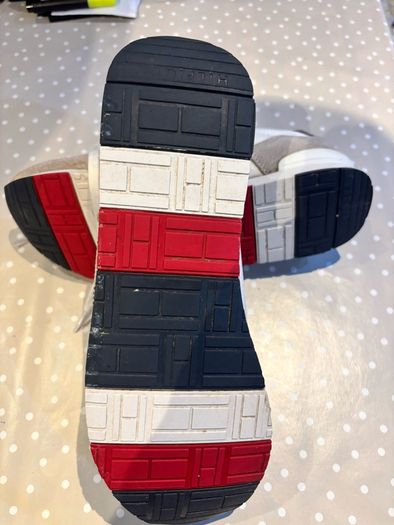 Hilfiger trainers