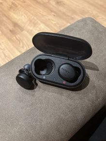 Sony True wireless WF-XB700