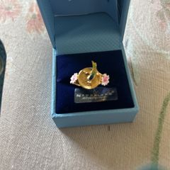 Newbridge ring
