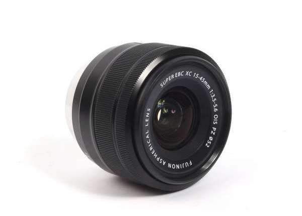 Fujifilm X-T20 Kit with Fujinon XC 15-45mm f/3.5-5.6 (Black or Silver) - Brand New)
