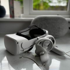 Quest 2 with extended battery pack.