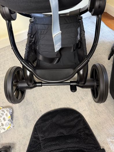 icandy peach 7 cerium collection Cybex car seat and isofix base rotating
