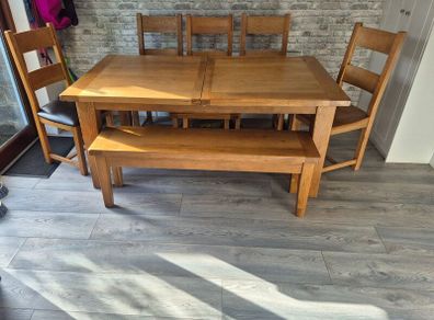 Kitchen table