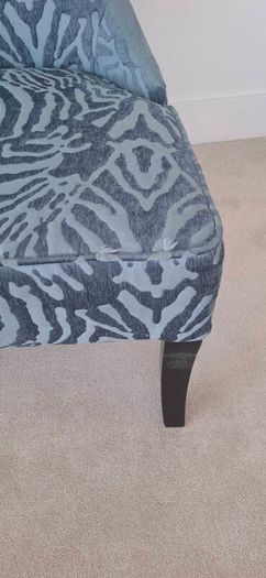 Accent chair