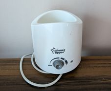 Tommy Tippee bottle warmer