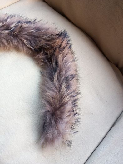 Fur Collar (Genuine Fur) Coyote