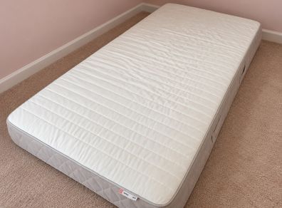 IKEA single pocket sprung mattress