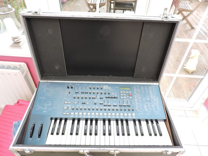 Korg MS2000 Analog Modeling Synthesizer