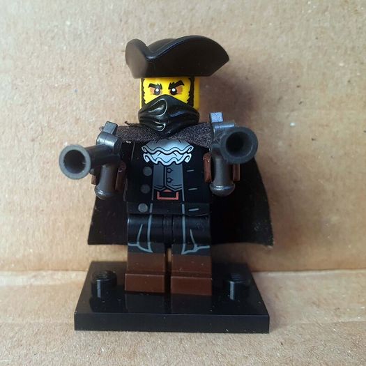 Lego CMF Series 17 COL017-016: Highwayman (2017) Price Includes P&P