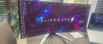Alienware AW3423 DW gaming monitor