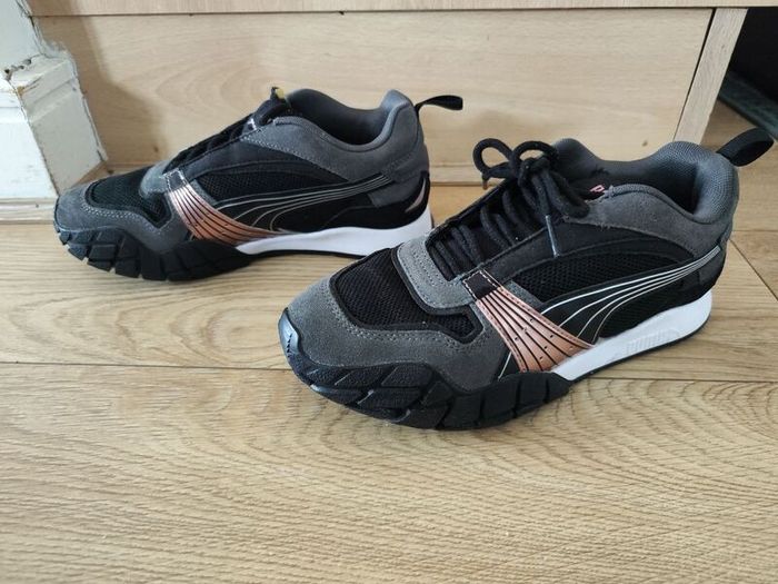 Puma Chunky Trainers UK 5 EU 38 Black Grey Pink Lace Up Sneakers Women