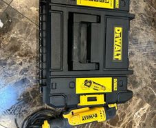 DeWalt DWE315KT 300W Multi tool kit, case like new