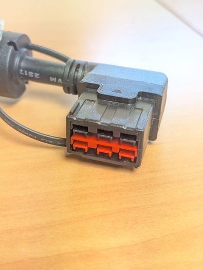 Eaton 9PX EBM External Battery Cable