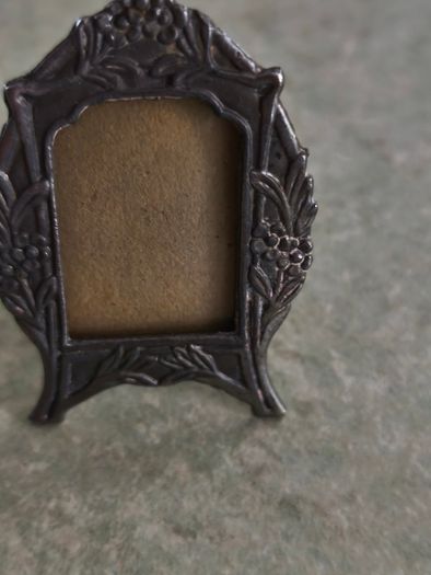 Set of 2 Antique Miniature Victorian  Picture Frame Retro Vintage Mini Photo