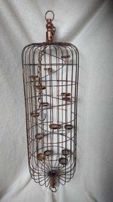 Birdcage like candles holder