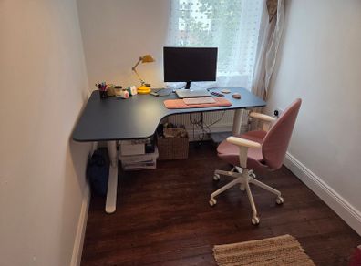 Ikea Bekant Office Desk