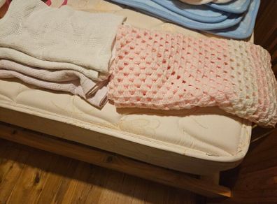 blankets girl