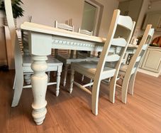 Solid Pine Country-Style Kitchen Table & 6 Chairs