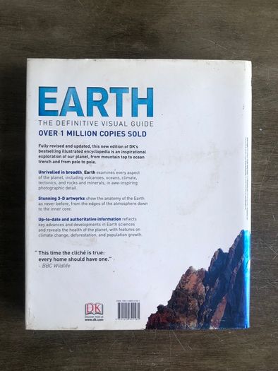 Earth: The Definitive Visual Guide