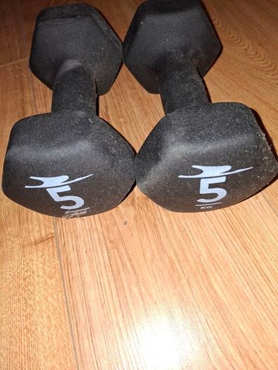 barbell & discs. Dumbell