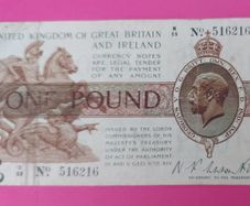English 1919 One Pound Banknote Very Fine Condition