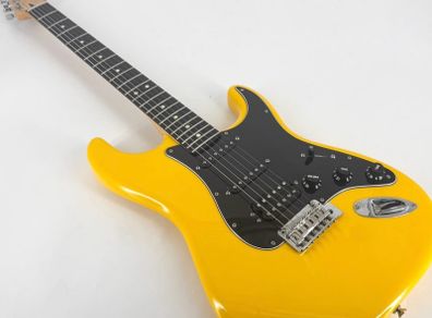 Fender Stratocaster Special Edition with Vega-Trem