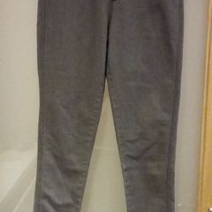 Brand New Grey Jeggings