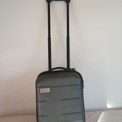 carry on suitcase