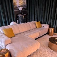 Nuttuzi editions  chaise and recliner