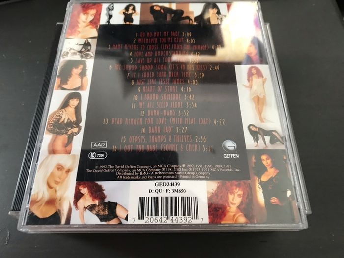 CHER's Greatest Hits: 1965 - 1992    CD