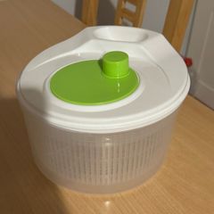 Salad spinner