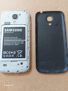 Samsung Galaxy S4 Mini Model GT-I9195, for parts or repair, not powering up