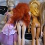 4 barbie dolls Image 6