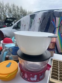 Large white container with silicon bottom